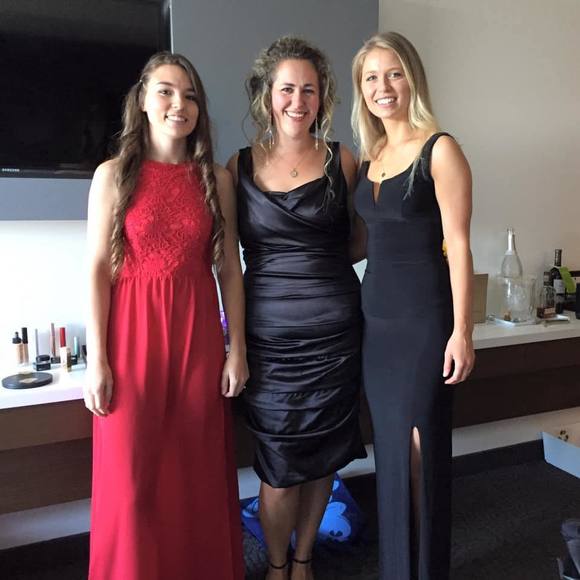 Meet your Posher, Cait - Picture 1 of 1